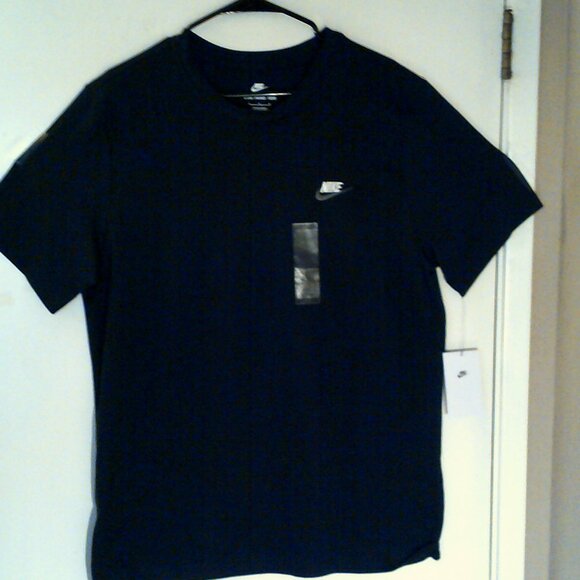 NEW NIKE SPORTSWEAR "Club Embroidered 2 Tee" MEN'S BLACK T-SHIRT LARGE AR4997-01 - Picture 1 of 7